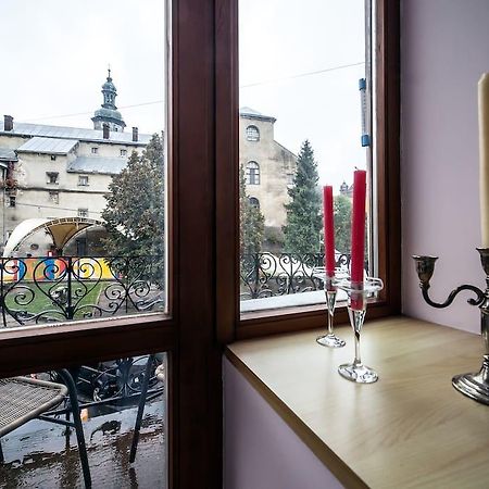 Romantic Apartments - Оn Valova Street Lviv Exterior photo